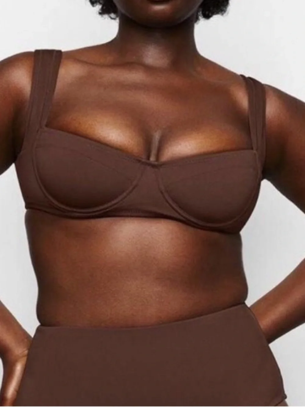 SKIMS Shaping Swim Unlined Underwire Bikini Top Cocoa size medium new with tags